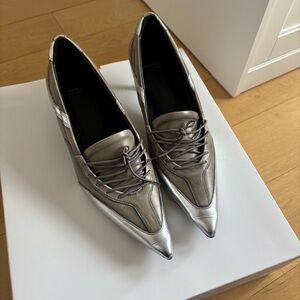 Vagabond Lykke Laceup Kitten Heels